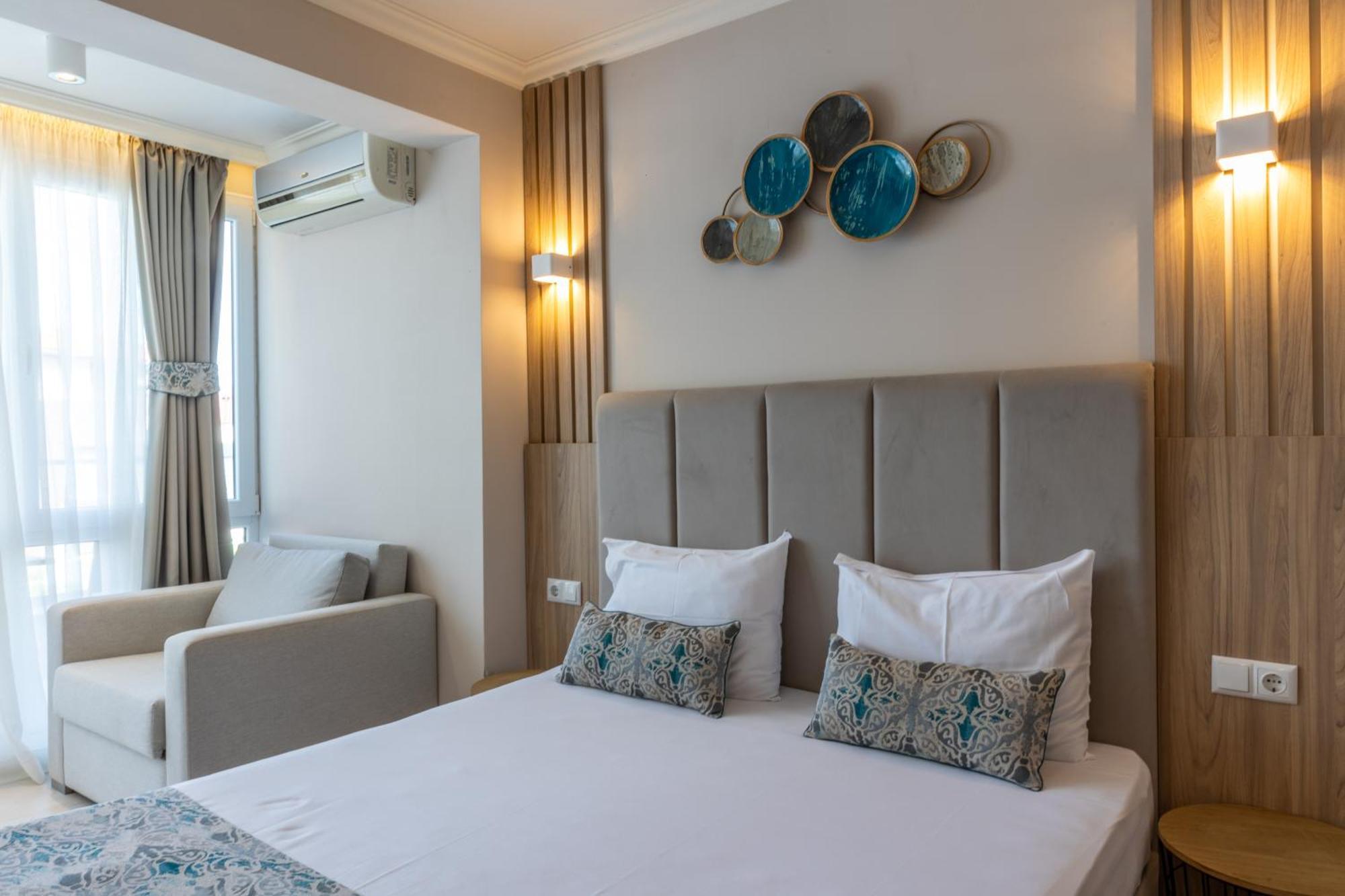 Selena Beach Family Hotel Sozopol Bagian luar foto