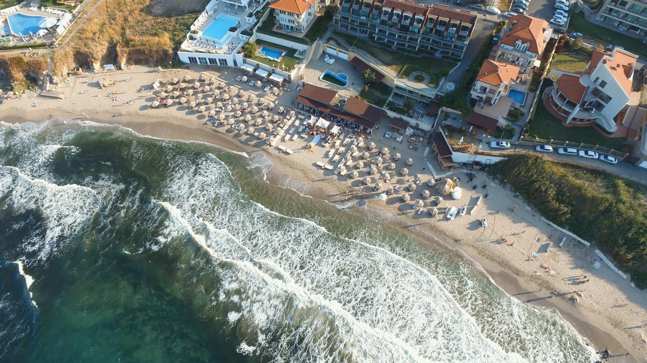 Selena Beach Family Hotel Sozopol Bagian luar foto